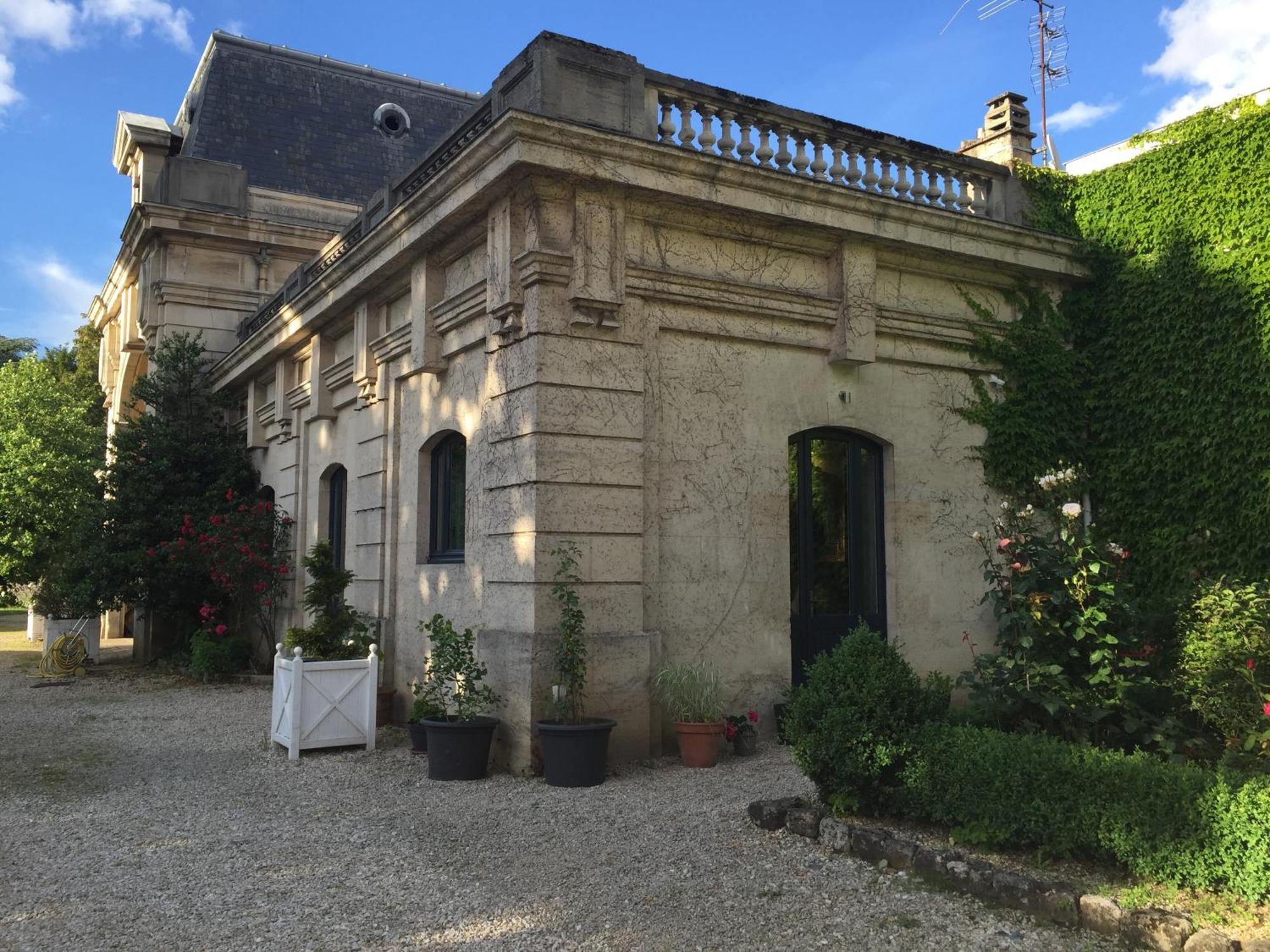 La Maison Dans Le Parc Acomodação com café da manhã Saint-Dizier Exterior foto